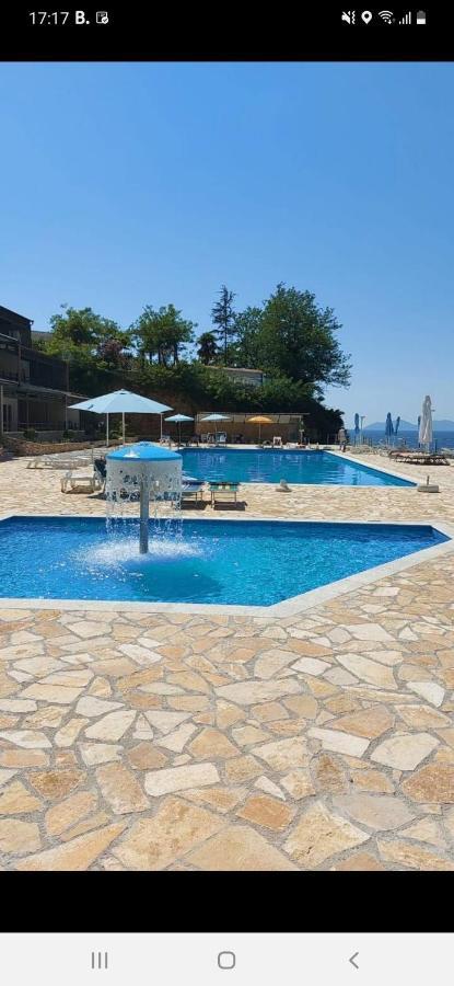 Villa Amos At Aquamarine Residence Влёра Экстерьер фото