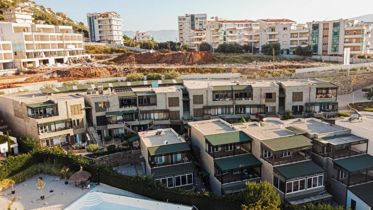 Villa Amos At Aquamarine Residence Влёра Экстерьер фото