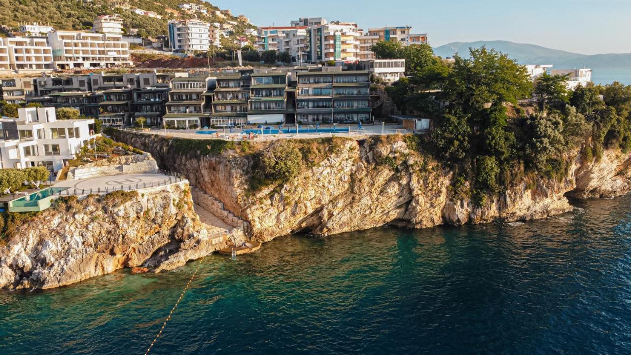 Villa Amos At Aquamarine Residence Влёра Экстерьер фото