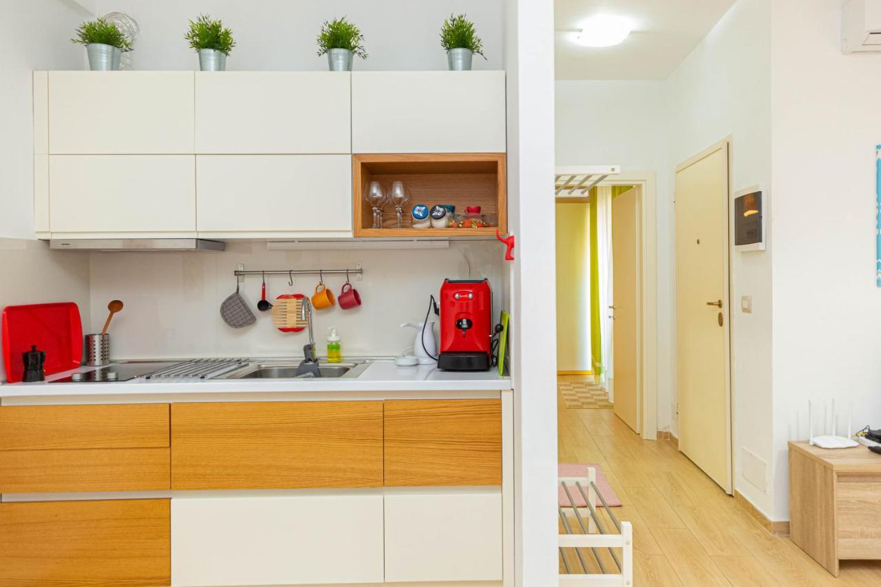 Villa Amos At Aquamarine Residence Влёра Экстерьер фото